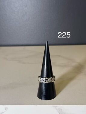 Gucci Silver Interlocking G Braided Band Ring
